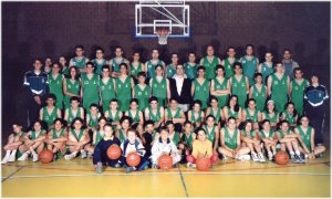 Ampliar Foto Oficial 2001